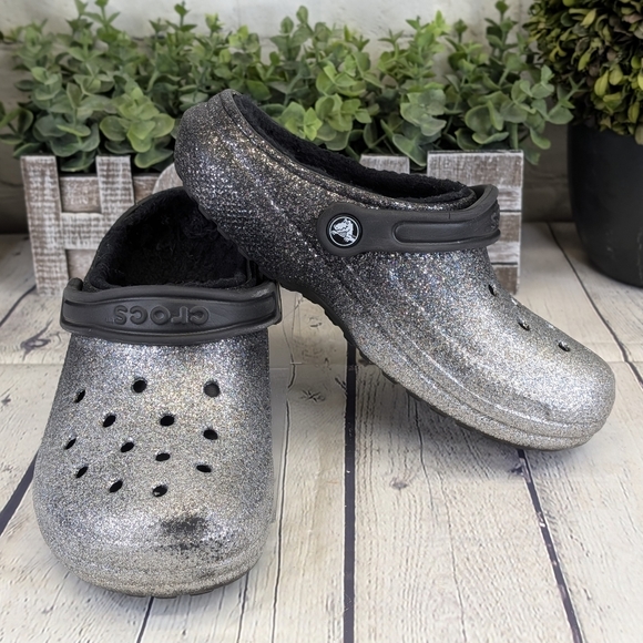 Crocs Classic Glitter Lined Clog (205842) - Ombre Black/Silver - Picture 1 of 10